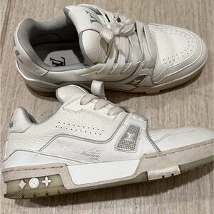 Louis Vuitton Cream and Gray Men's Sneakers
